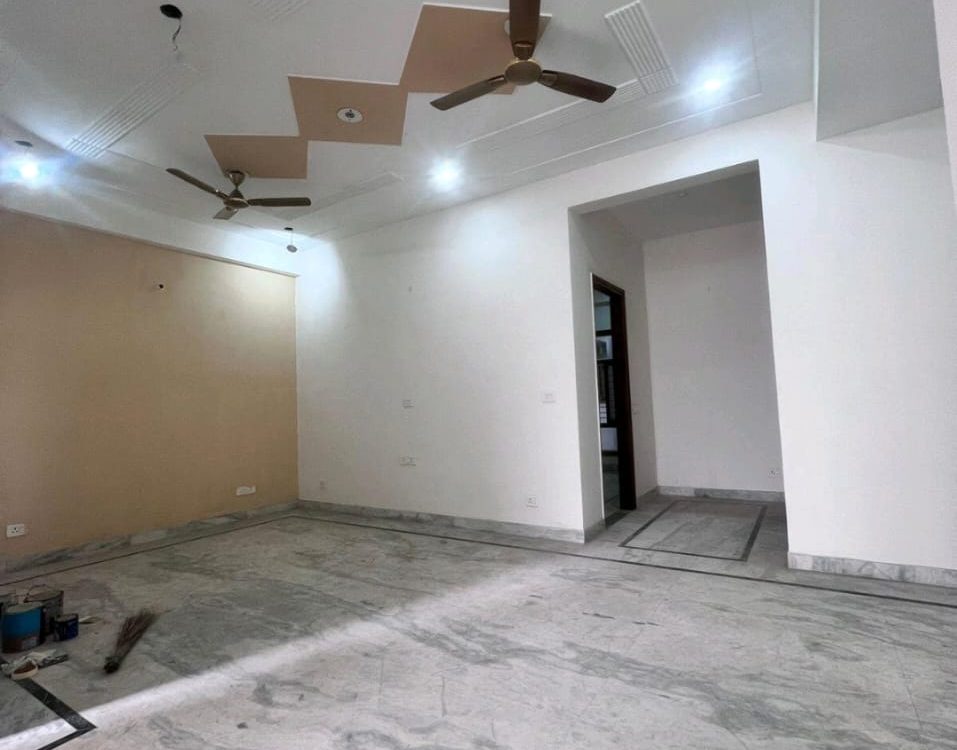 Noida extension sector 16B 2BHK completion for rent
