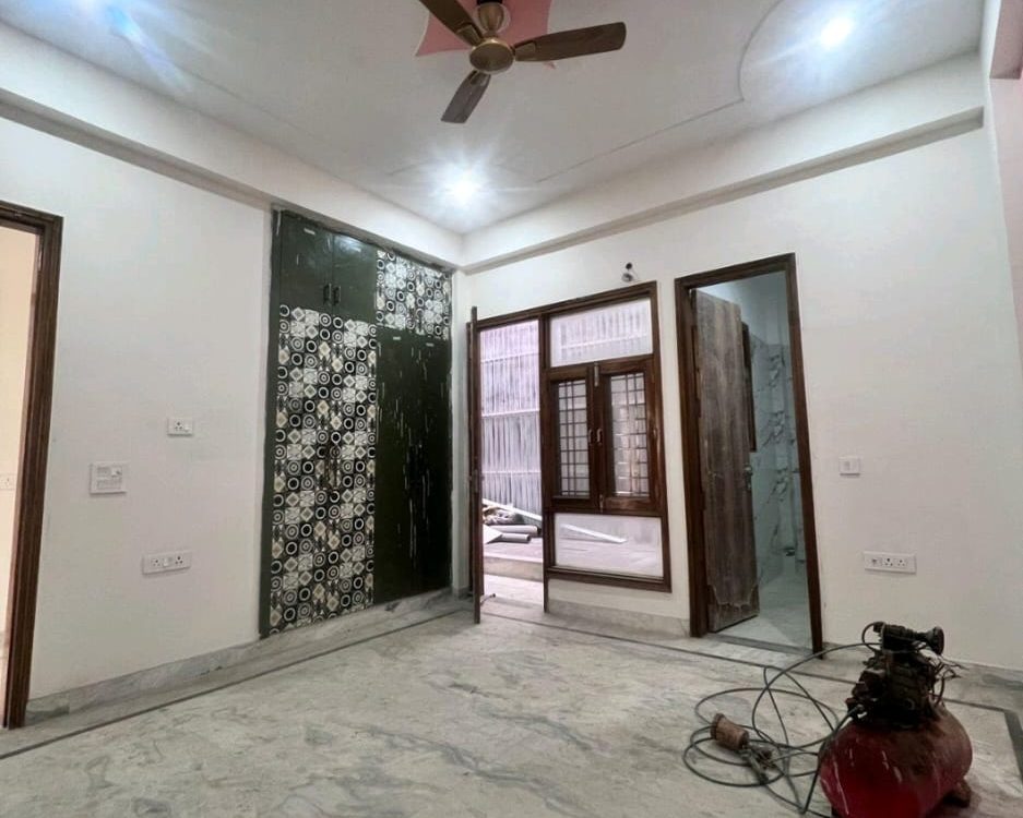 Noida extension sector 16B 2BHK completion for rent