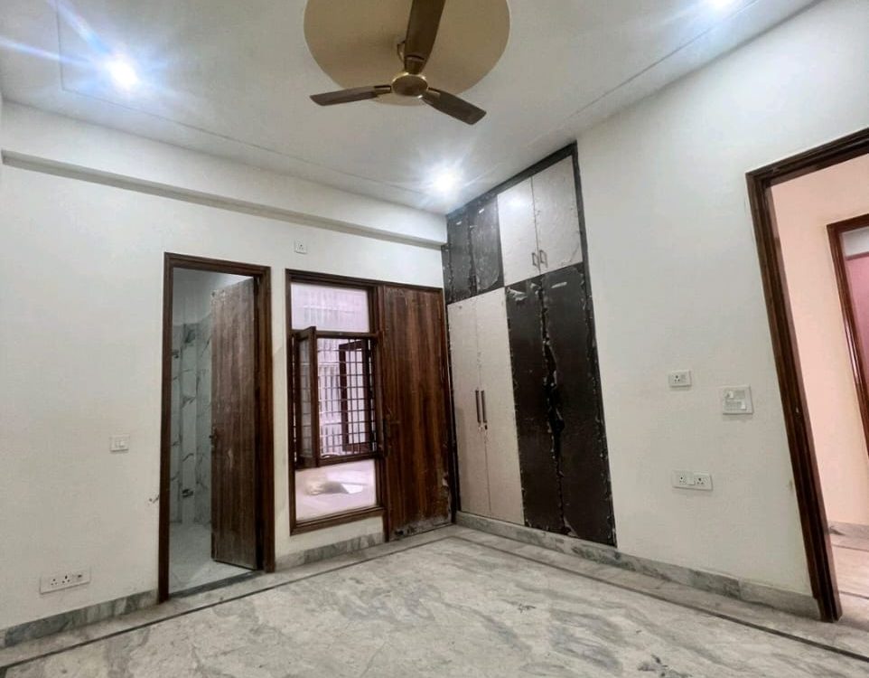 Noida extension sector 16B 2BHK completion for rent